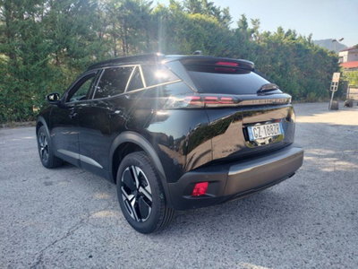Peugeot 2008 1.2 turbo Allure 100cv (8)