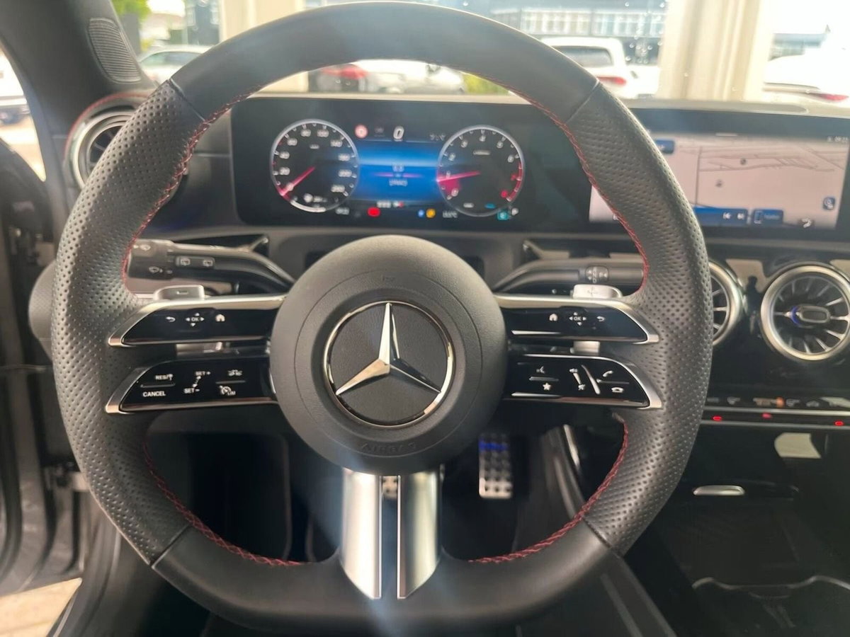 Mercedes-Benz CLA Shooting Brake EQ 200 AMG Line Advanced Plus (15)