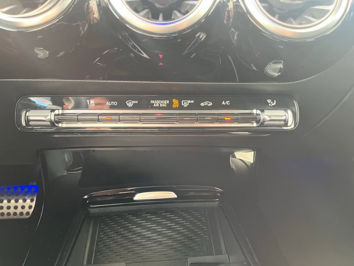 Mercedes-Benz CLA Shooting Brake EQ 200 AMG Line Advanced Plus (20)