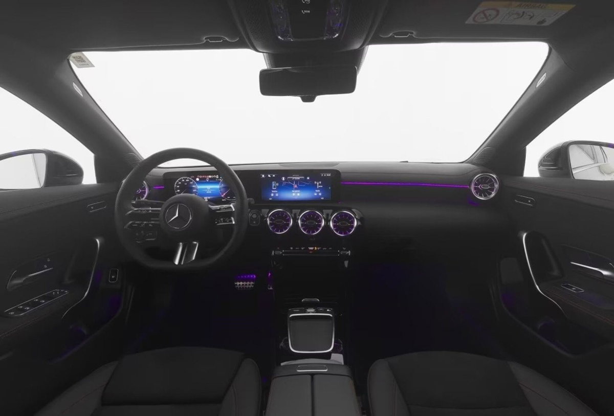 Mercedes-Benz CLA Shooting Brake EQ 200 AMG Line Advanced Plus (16)