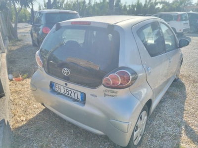 Toyota Aygo 1.0 12V VVT-i 5 porte Now Connect (5)