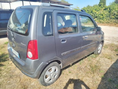 Opel Agila 1.2 16V Edition (5)