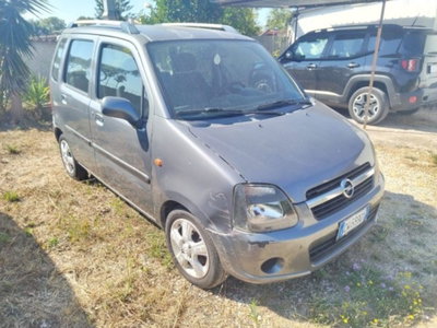 Opel Agila 1.2 16V Edition (6)