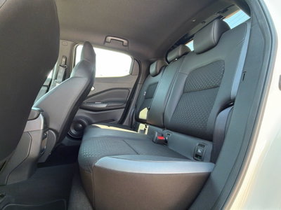 Nissan Juke 1.6 hev N-Connecta (10)
