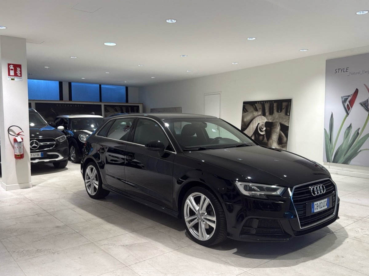 Audi A3 Sportback 30 g-tron S tronic Sport (2)