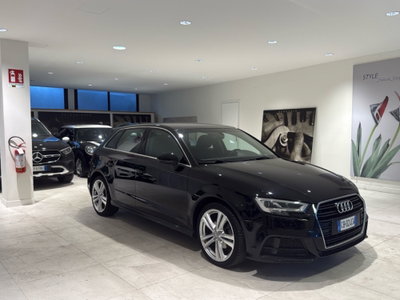 Audi A3 Sportback 30 g-tron S tronic Sport (2)