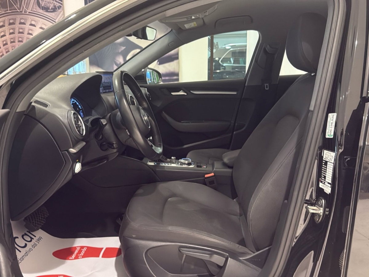 Audi A3 Sportback 30 g-tron S tronic Sport (7)
