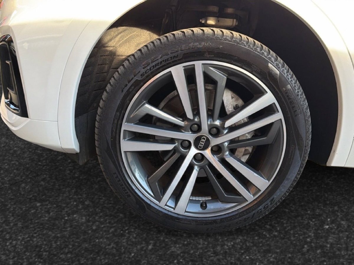 Audi Q5 40 TDI 204 CV quattro S tronic S line plus (7)