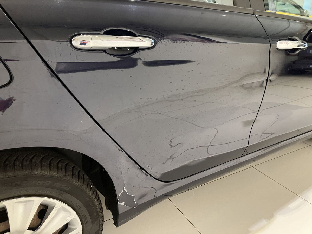 Fiat Tipo Tipo 1.4 4 porte Easy (14)