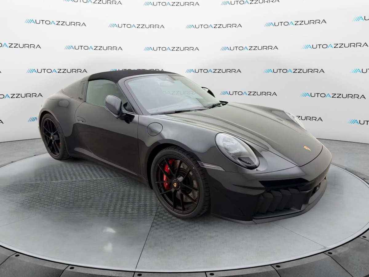 Porsche 911 Cabrio Targa 3.6 4 GTS auto (2)
