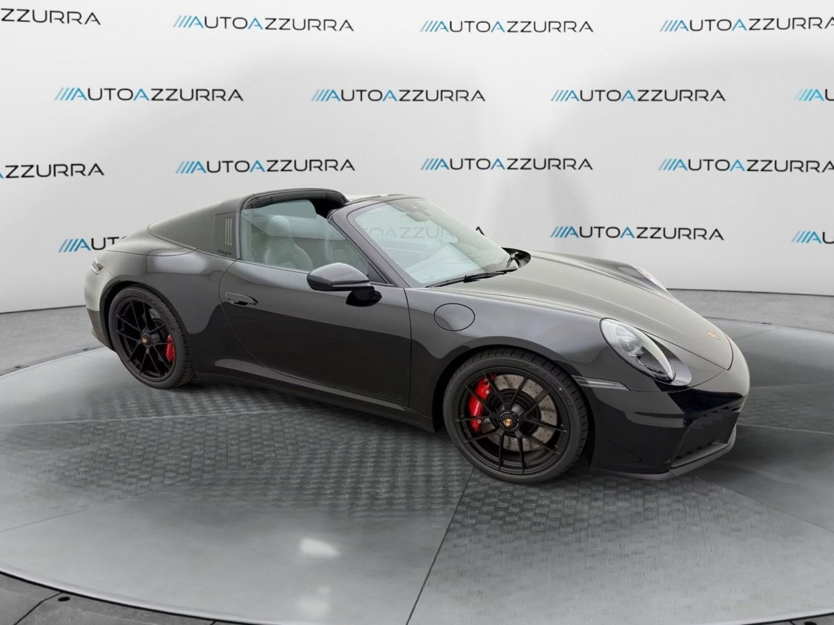 Porsche 911 Cabrio Targa 3.6 4 GTS auto (3)