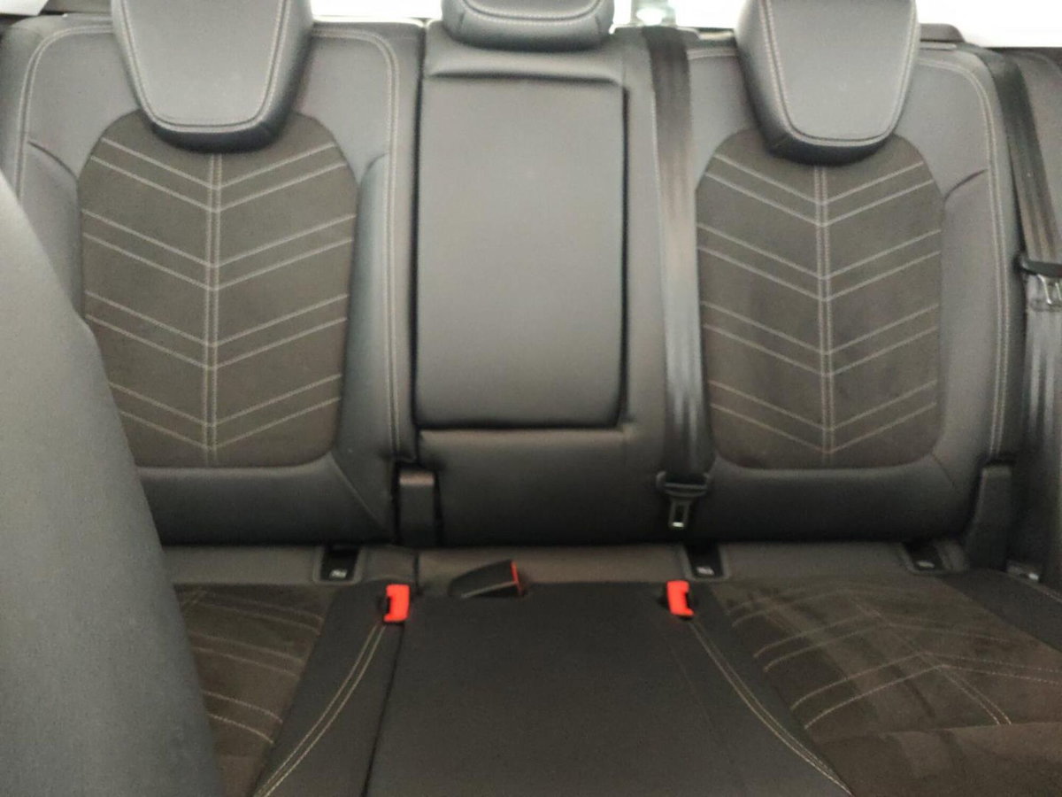 Opel Grandland 1.5 diesel Ecotec aut. GS Line (16)