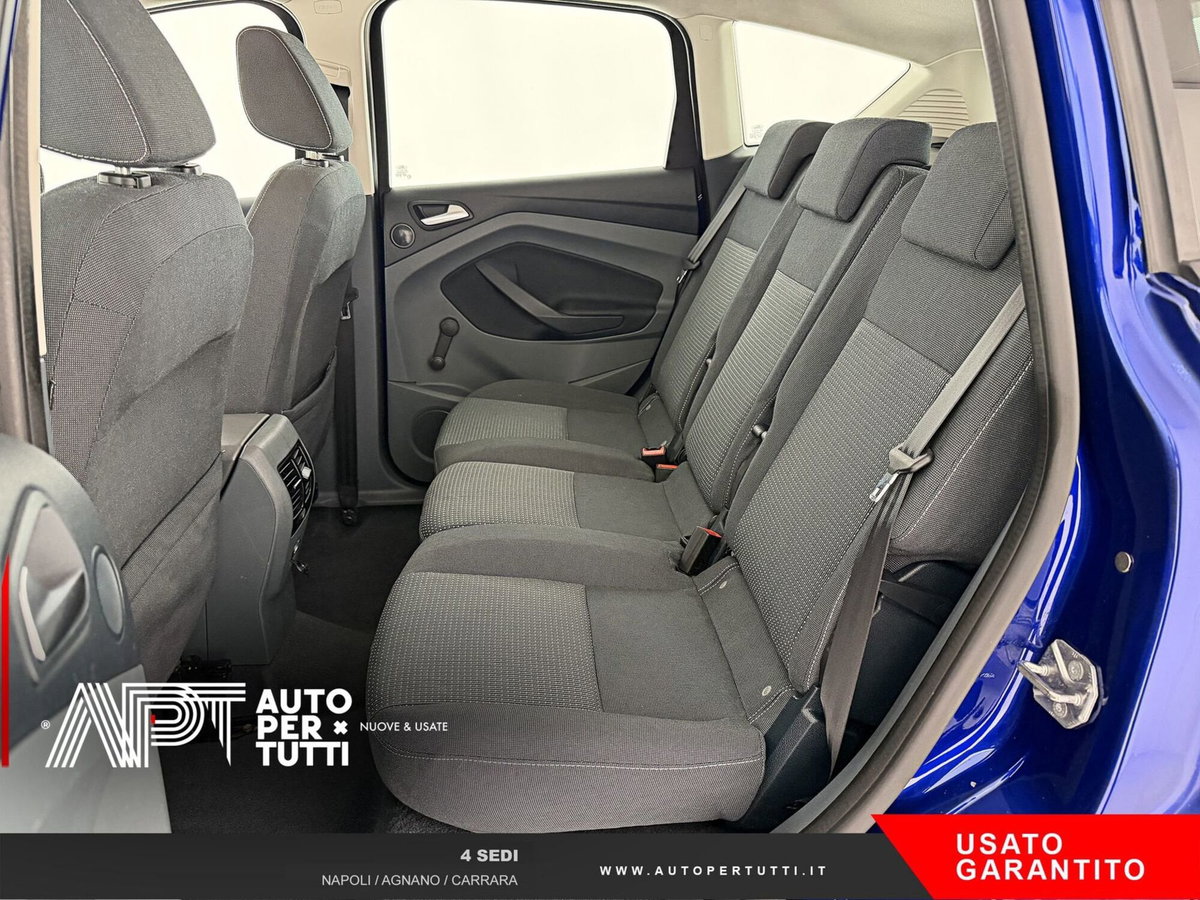 Ford C-Max 1.6 TDCi 95CV Titanium (19)