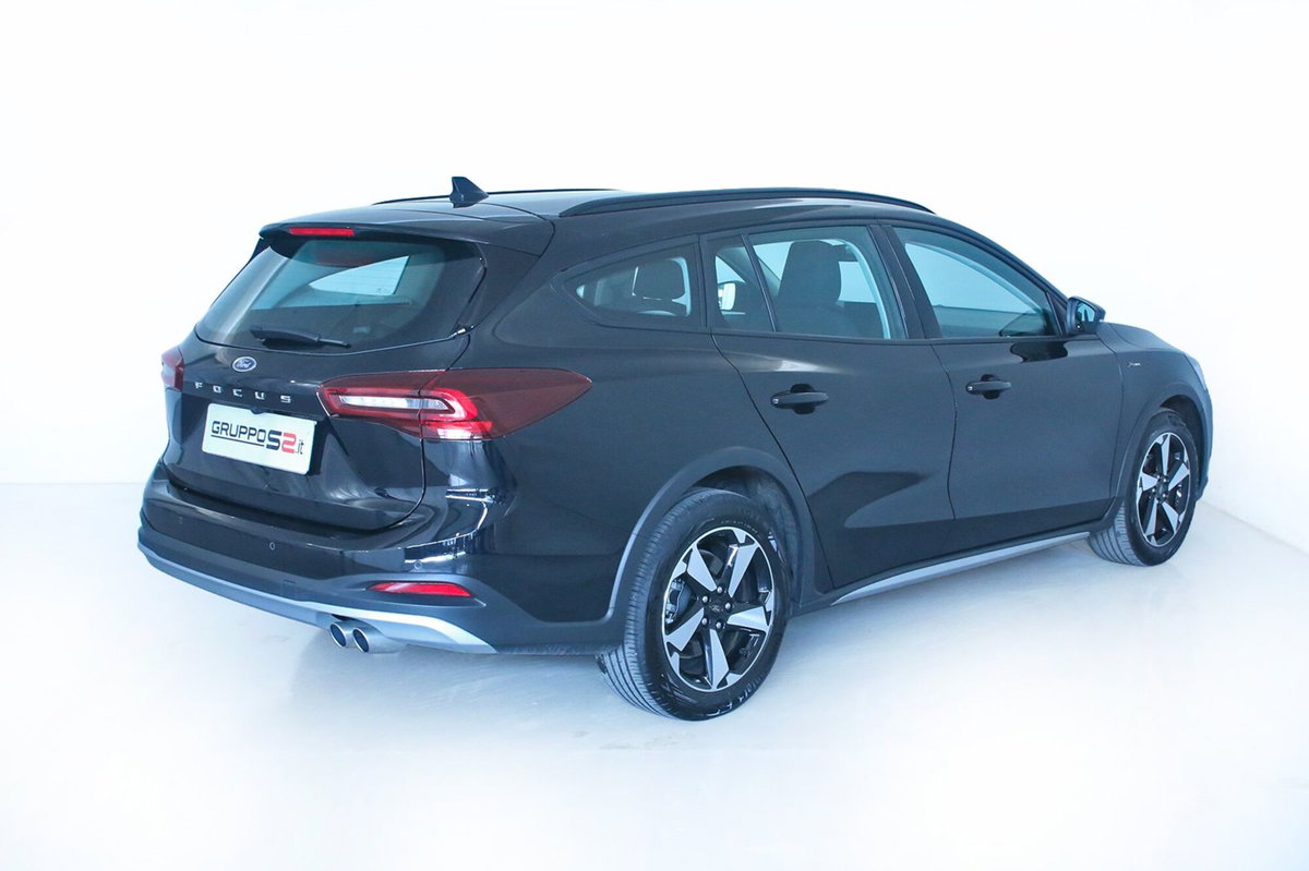 Ford Focus Station Wagon 1.5 EcoBlue 115 CV automatico SW Active Design (4)