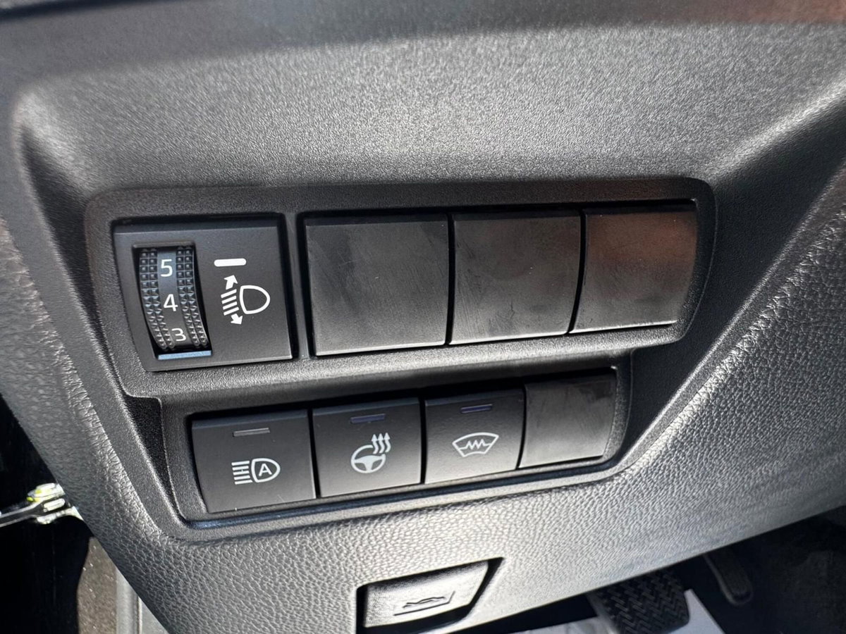 Toyota Yaris Cross Trend fwd 130cv e-cvt (13)