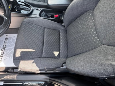 Toyota Yaris Cross Trend fwd 130cv e-cvt (17)