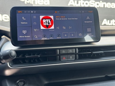 Jeep Avenger 1.2 turbo e-hybrid mhev Upland 4xe 145cv edct6 (15)