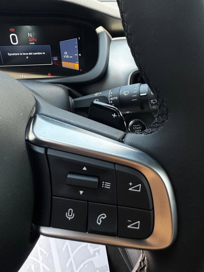 Jeep Avenger 1.2 turbo e-hybrid mhev Upland 4xe 145cv edct6 (18)