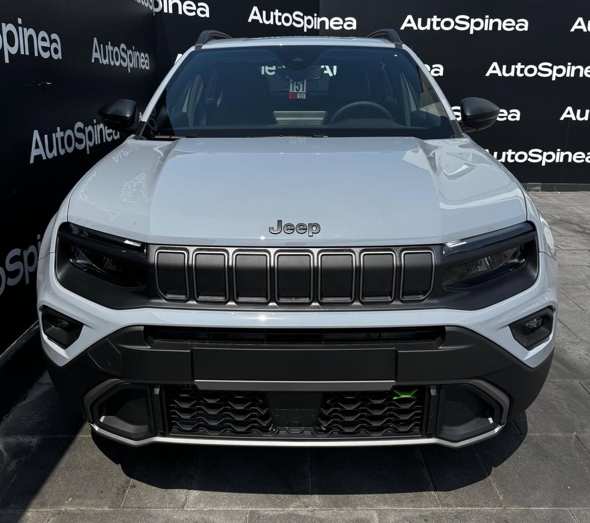 Jeep Avenger 1.2 turbo e-hybrid mhev Upland 4xe 145cv edct6 (2)