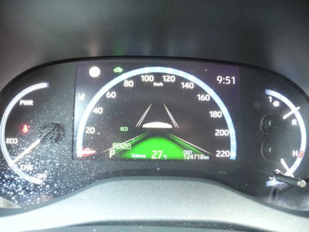 Toyota Yaris Cross 1.5h GR Sport Black Sky fwd 116cv e-cvt (18)