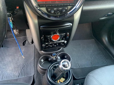 MINI Mini Countryman 1.6 Cooper D Countryman (13)