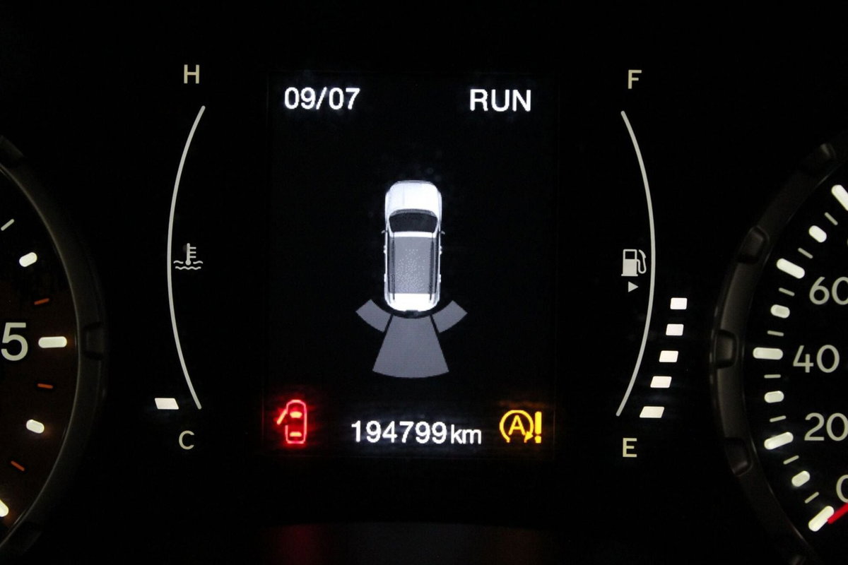 Jeep Renegade 1.6 Mjt 120 CV Longitude (12)