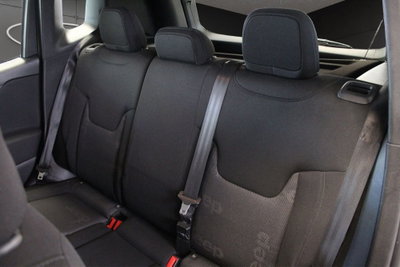Jeep Renegade 1.6 Mjt 120 CV Longitude (16)