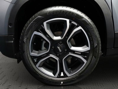 Jeep Avenger 1.2 turbo Summit fwd 100cv (2)