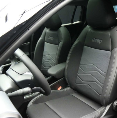 Jeep Avenger 1.2 turbo Summit fwd 100cv (9)