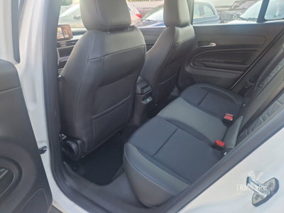 Jeep Avenger 1.2 turbo e-hybrid mhev Altitude fwd 110cv edct6 (15)