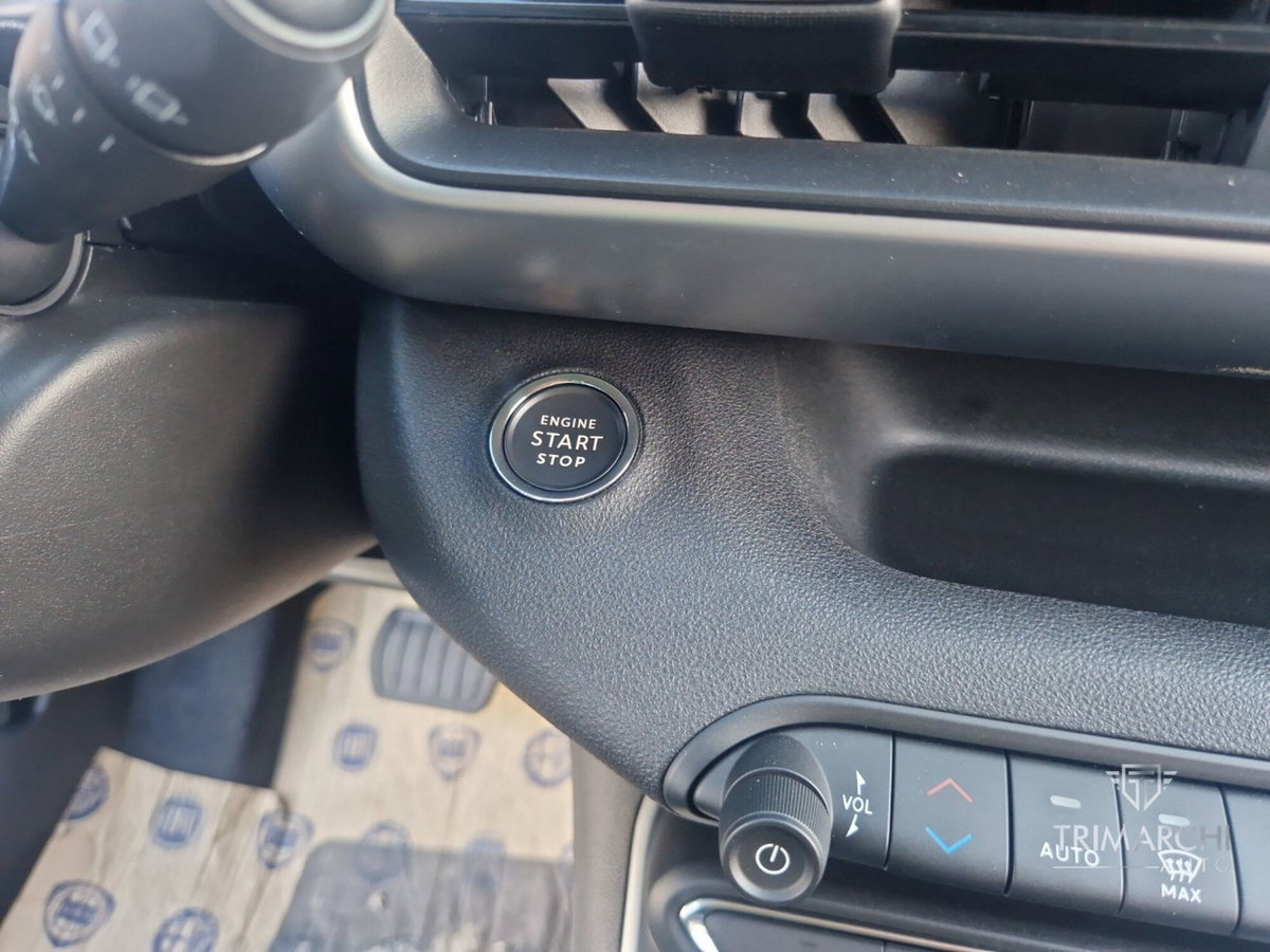 Jeep Avenger 1.2 turbo e-hybrid mhev Altitude fwd 110cv edct6 (20)
