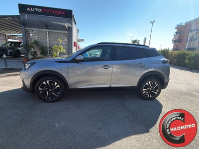 Peugeot 2008 1.2 turbo Allure 100cv (3)