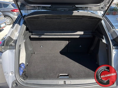 Peugeot 2008 1.2 turbo Allure 100cv (9)