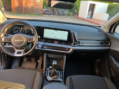 Kia Sportage 1.6 CRDi MHEV Style (9)