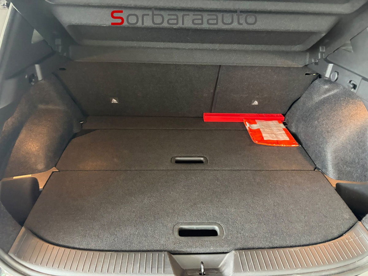 Nissan Qashqai 1.3 mhev N-Connecta 2wd 140cv (20)