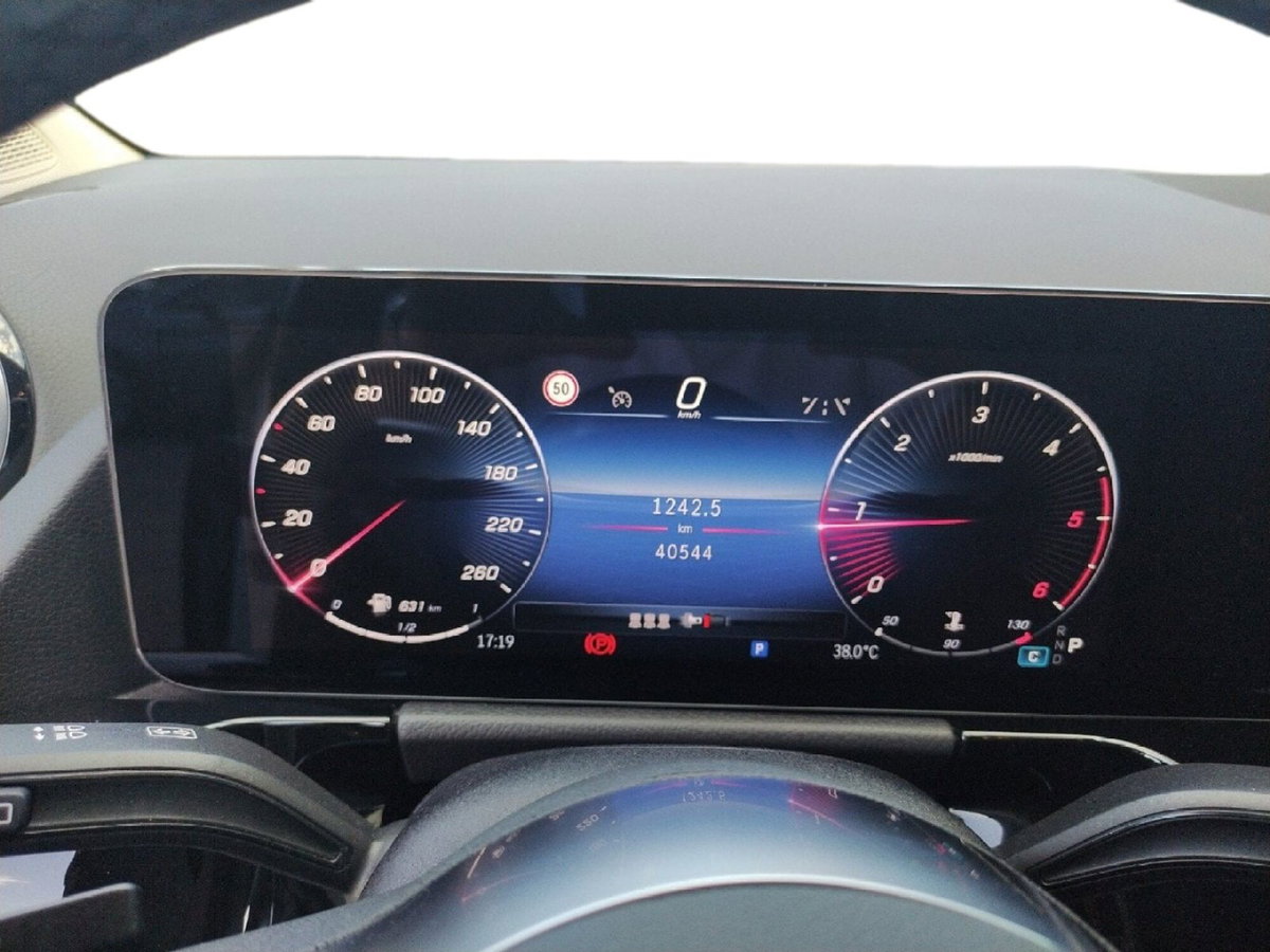 Mercedes-Benz Classe B 180 d Progressive Advanced auto (14)