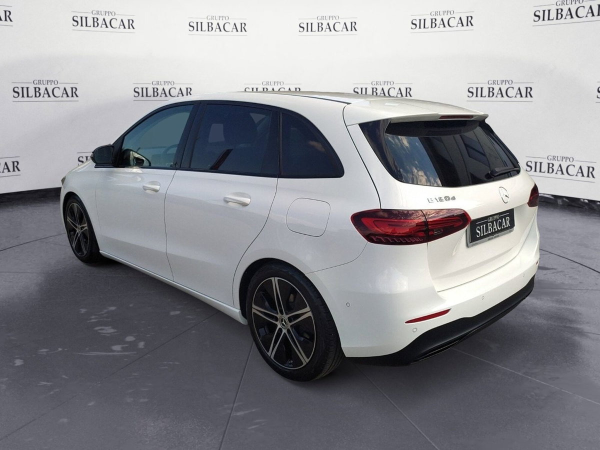 Mercedes-Benz Classe B 180 d Progressive Advanced auto (3)