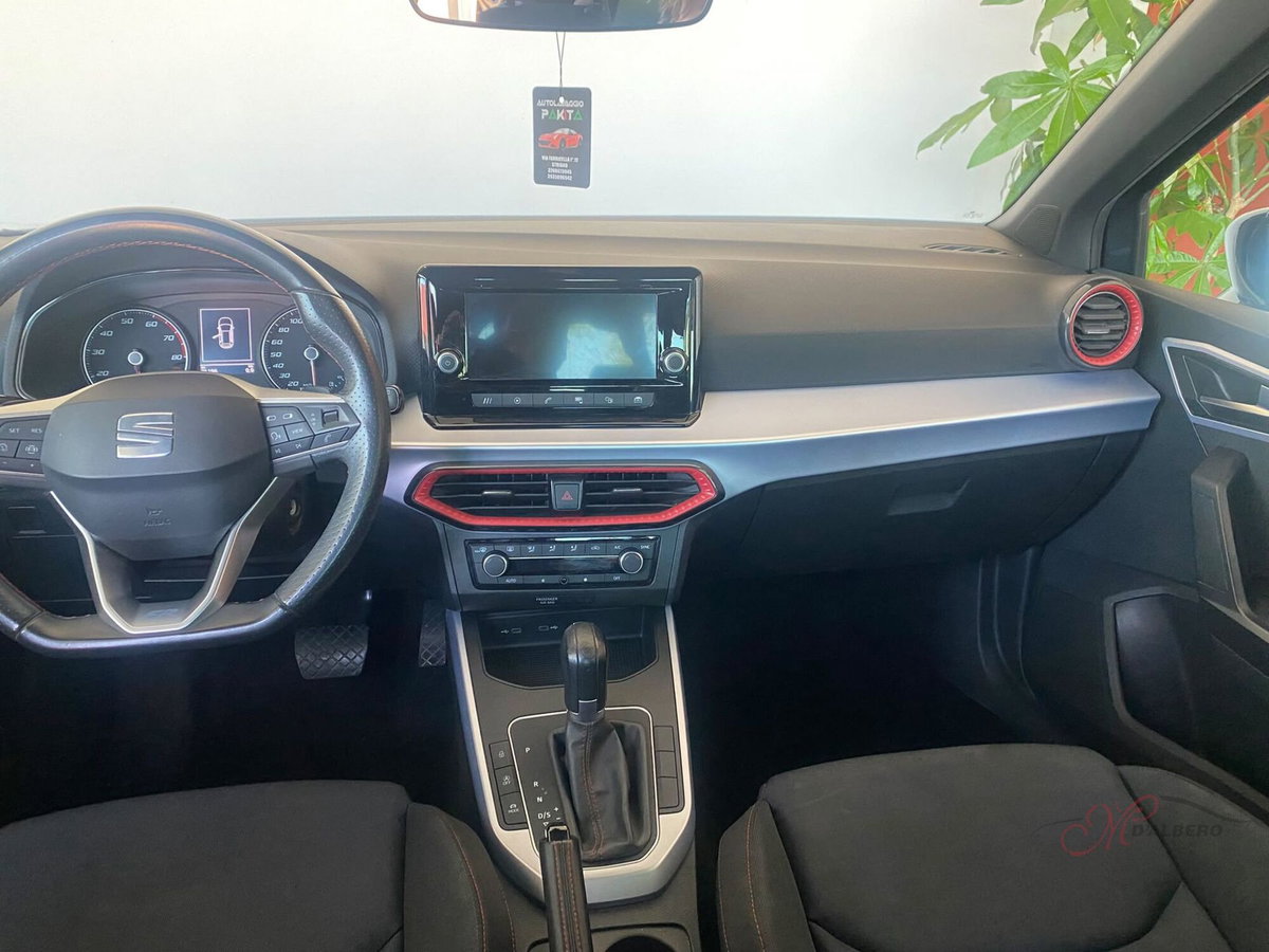 SEAT Arona 1.0 EcoTSI 110 CV DSG FR (10)