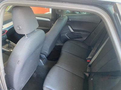 SEAT Arona 1.0 EcoTSI 110 CV DSG FR (9)