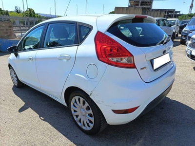 Ford Fiesta 1.4 TDCi 68CV 5 porte Titanium (6)
