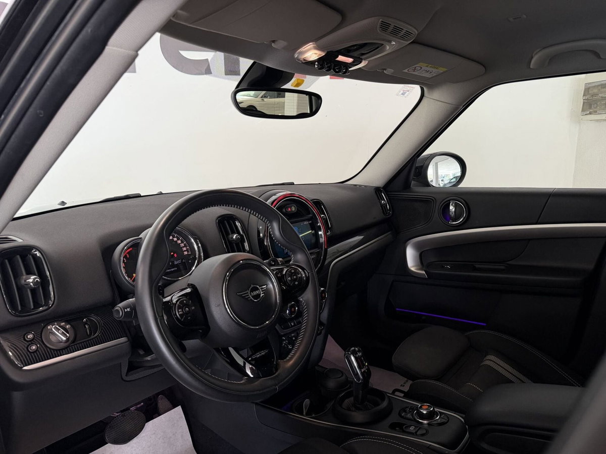 MINI Mini Countryman 2.0 Cooper SD Hype Countryman ALL4 Automatica (15)