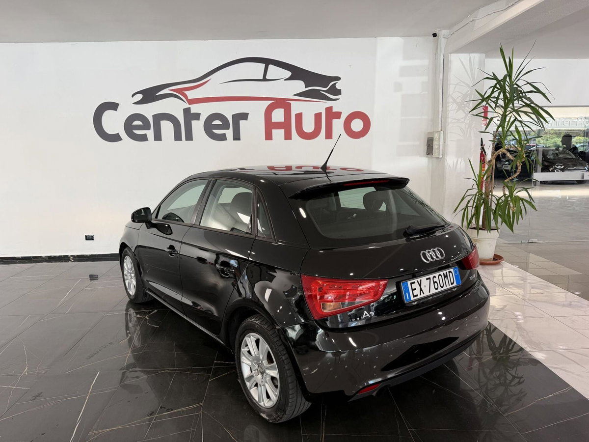 Audi A1 Sportback 1.4 TFSI 125 CV Metal (6)