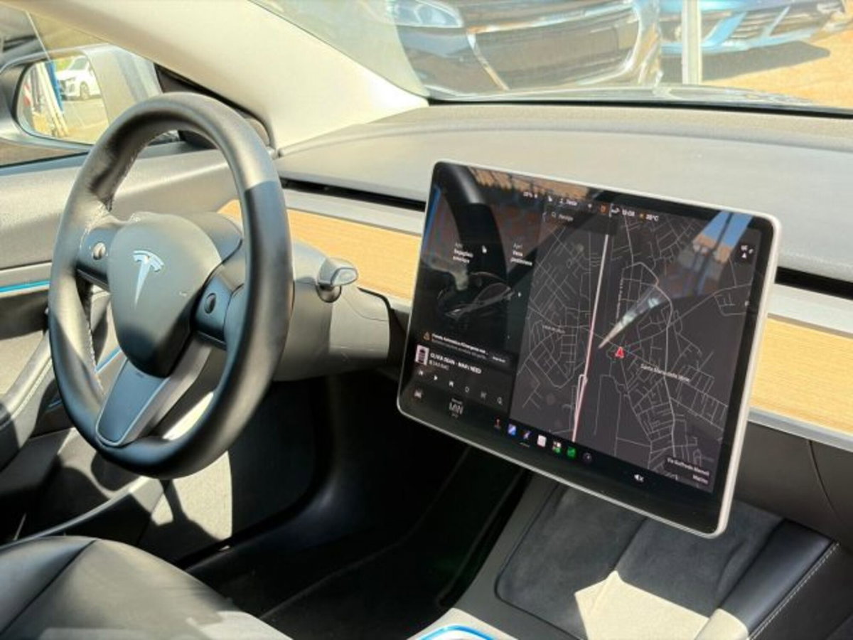 Tesla Model 3 Model 3 Long Range Dual Motor AWD (14)