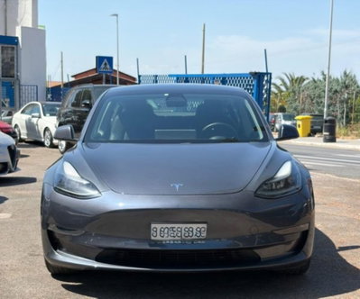 Tesla Model 3 Model 3 Long Range Dual Motor AWD (2)