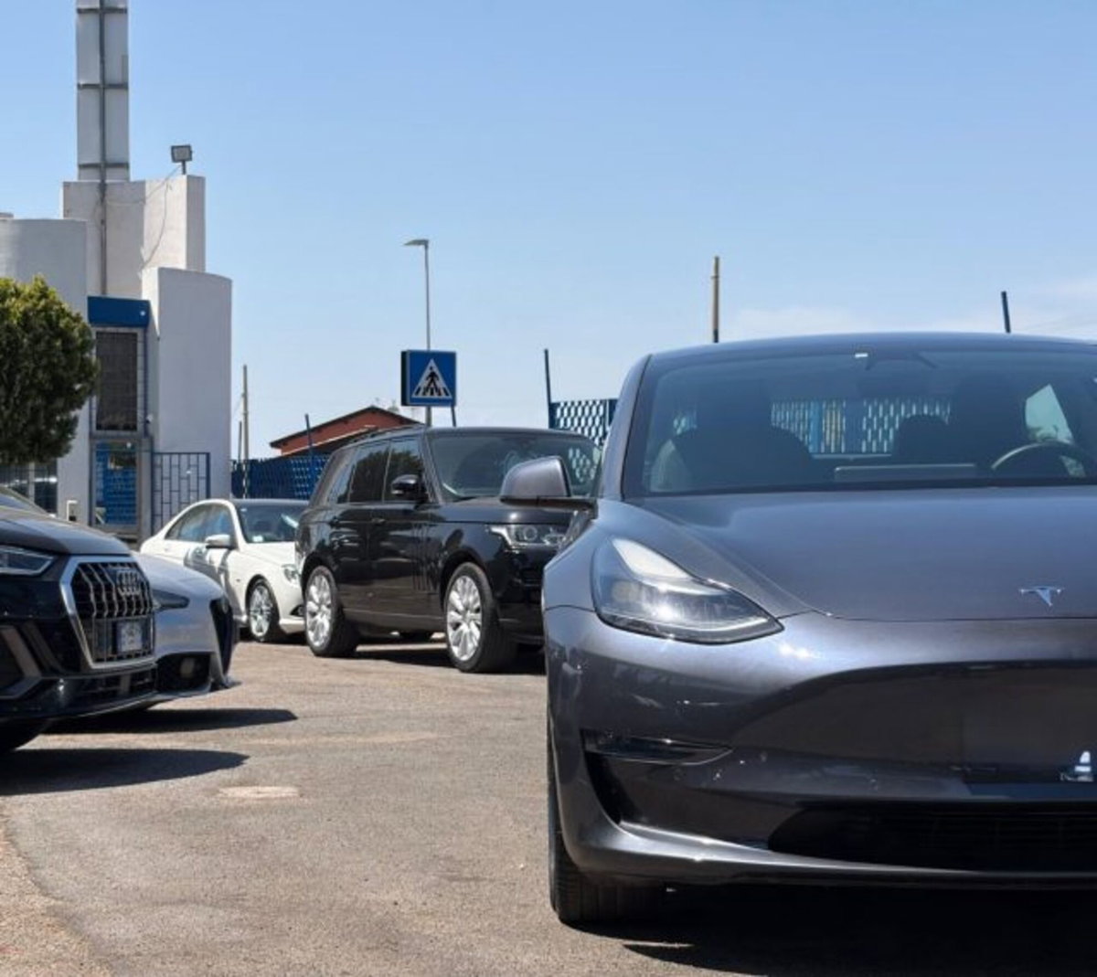 Tesla Model 3 Model 3 Long Range Dual Motor AWD (8)