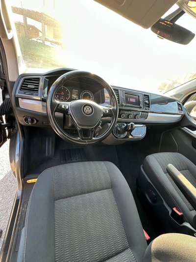 Volkswagen Multivan 2.0 TDI 199CV DSG Comfortline (14)