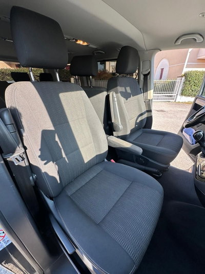 Volkswagen Multivan 2.0 TDI 199CV DSG Comfortline (18)