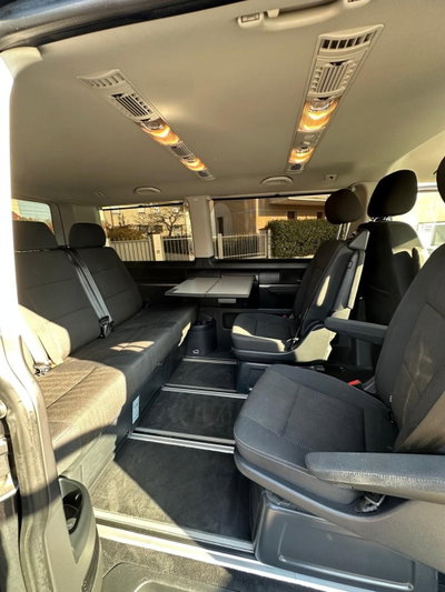 Volkswagen Multivan 2.0 TDI 199CV DSG Comfortline (20)