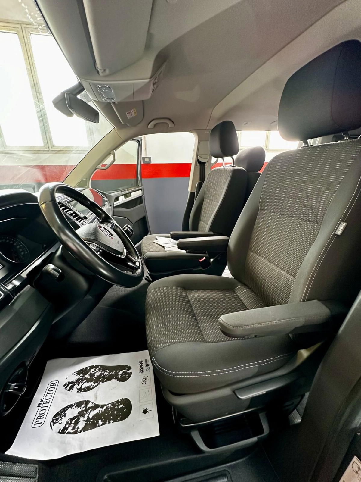 Volkswagen Multivan 2.0 TDI 199CV DSG Comfortline (4)