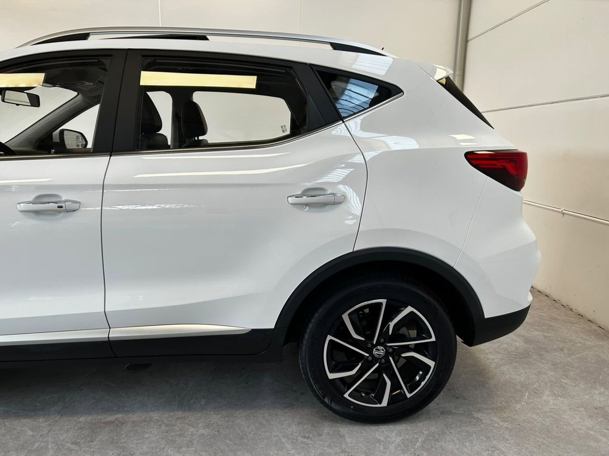 Mg ZS (2021-->) ZS 1.0T-GDI aut. Comfort (4)